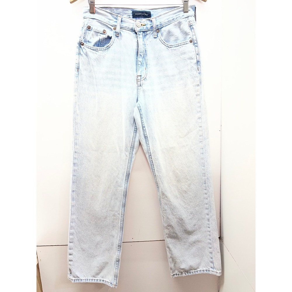 Aeropostale High Rise Baggy Jeans Light Wash Denim 4 Short 0730017